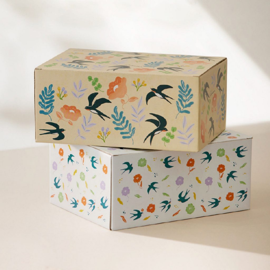 White Corrugated Packaging Boxes