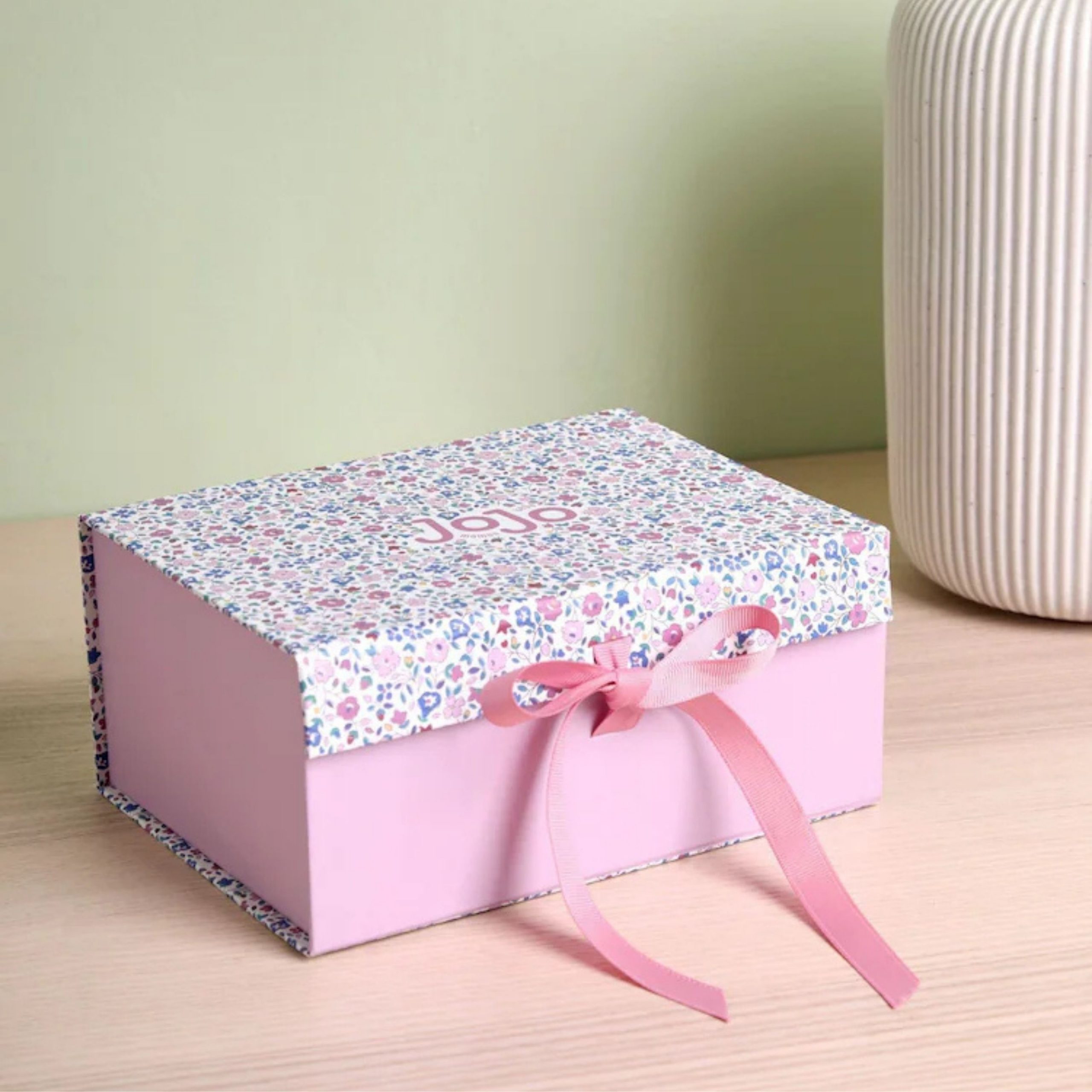 Luxury Gift Rigid Boxes-2